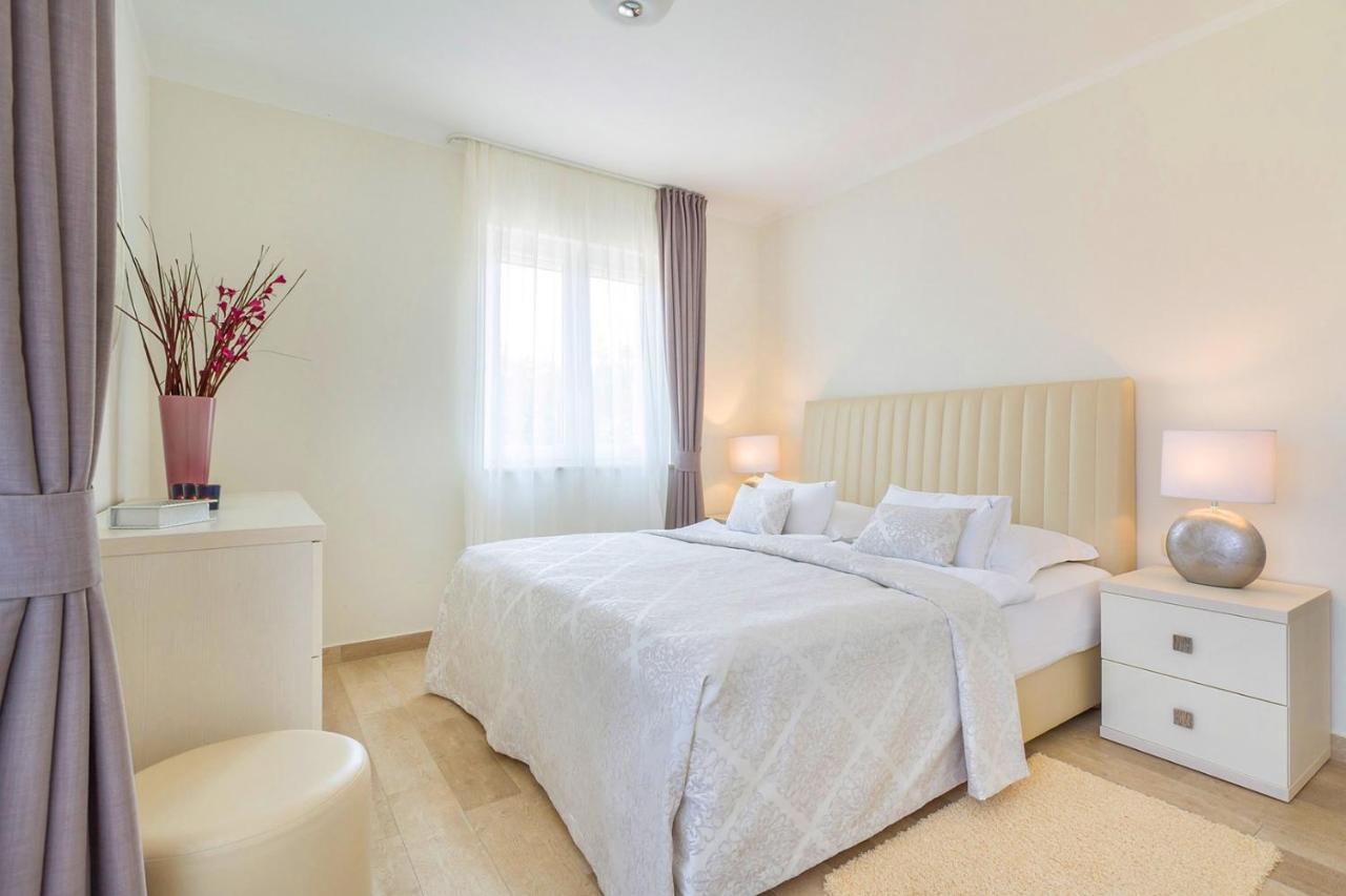 Luxury Apartments Villa Mande Malinska Dış mekan fotoğraf