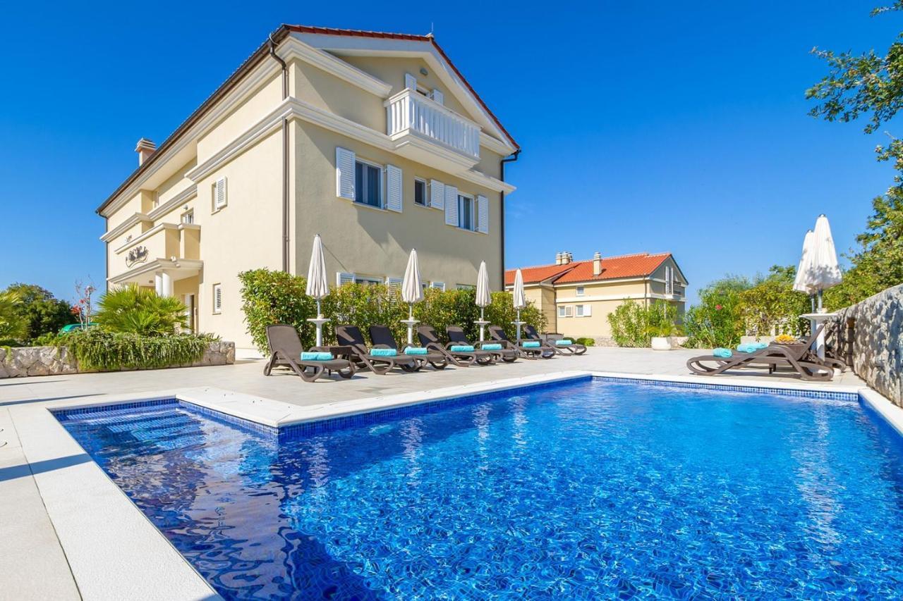 Luxury Apartments Villa Mande Malinska Dış mekan fotoğraf