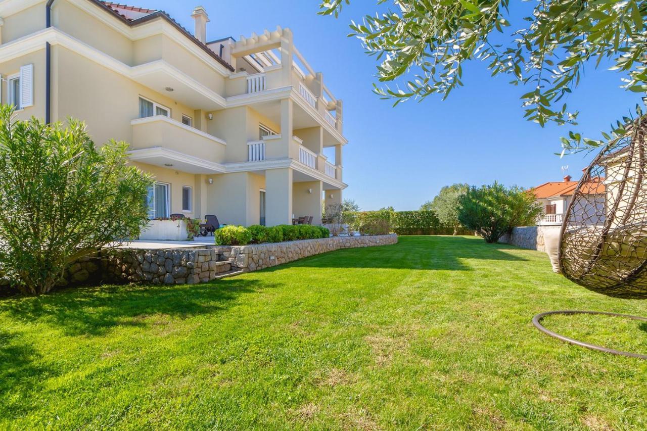 Luxury Apartments Villa Mande Malinska Dış mekan fotoğraf